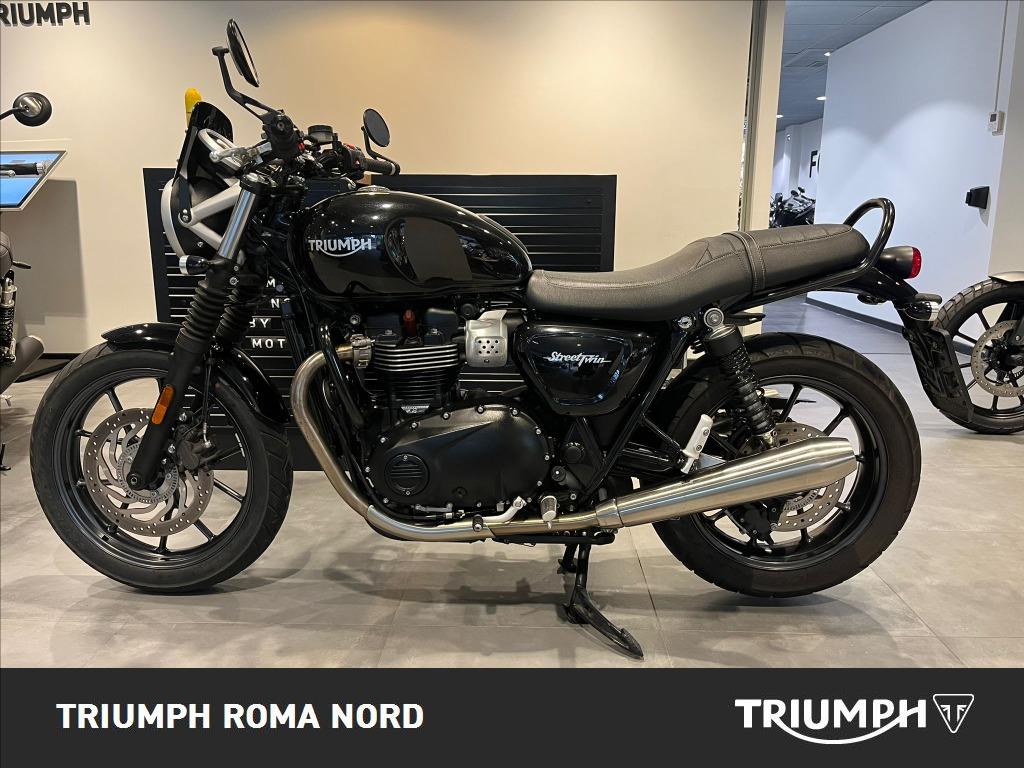 TRIUMPH Street Twin 900 
