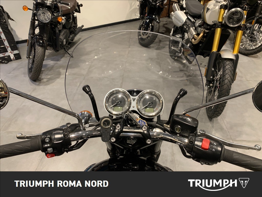 TRIUMPH Bonneville 900 T100 