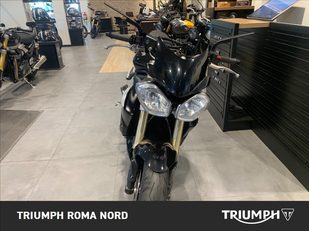 TRIUMPH Street Triple 675 