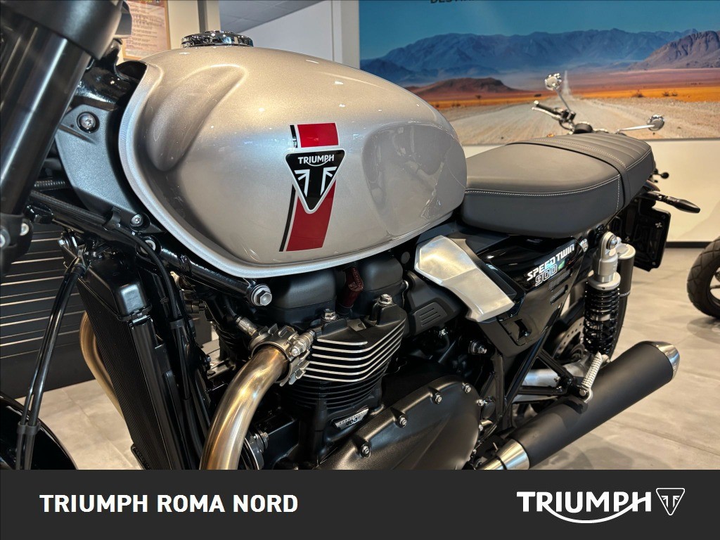 TRIUMPH Speed Twin 900 Pure White/Blue/Orange Abs