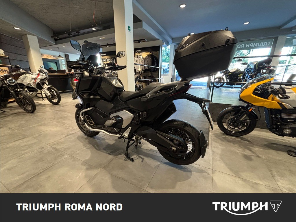 HONDA X-ADV 750 DCT Abs